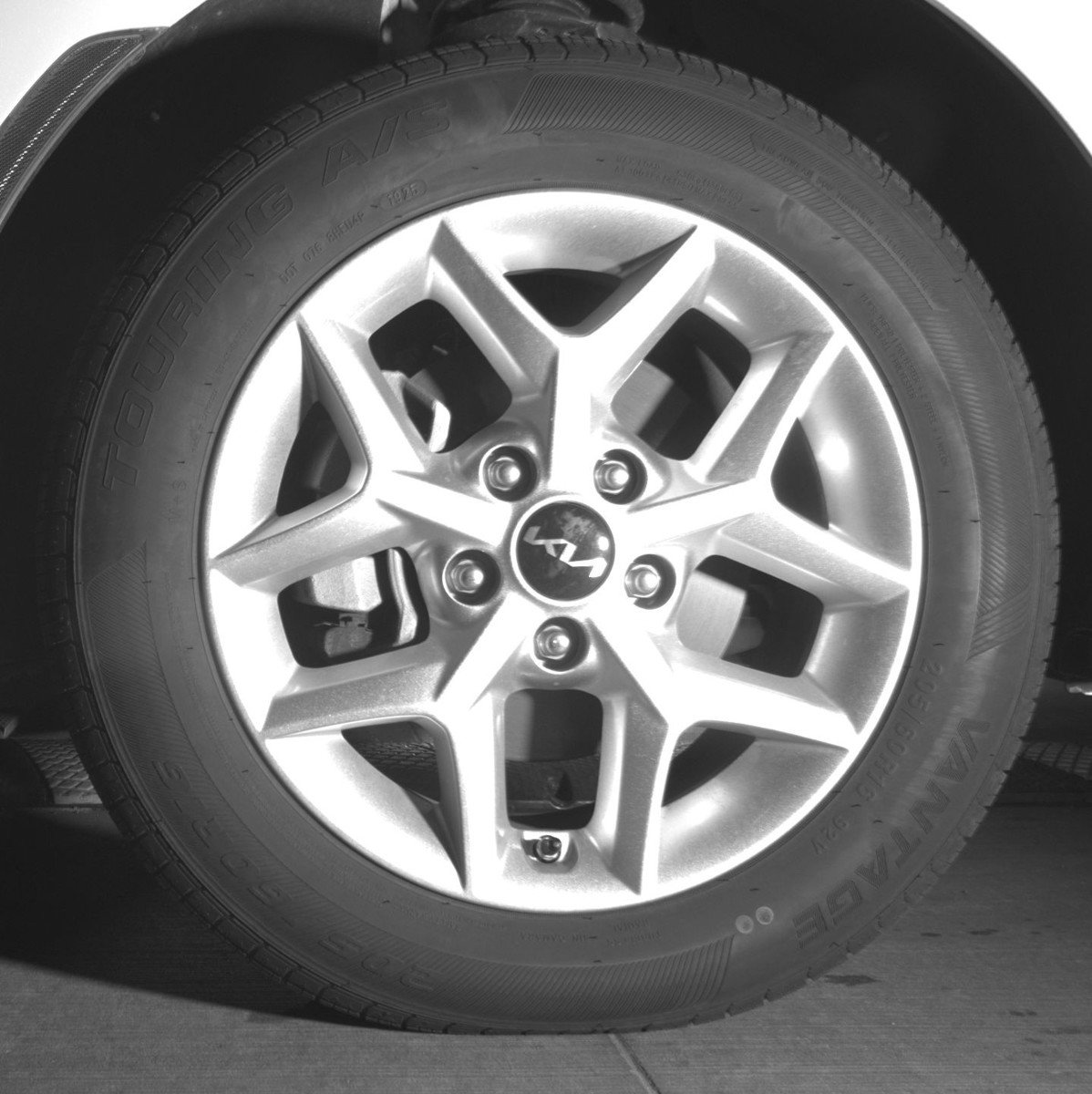Used 2025 Kia Soul LX w/ LX Technology Package FWD image 12