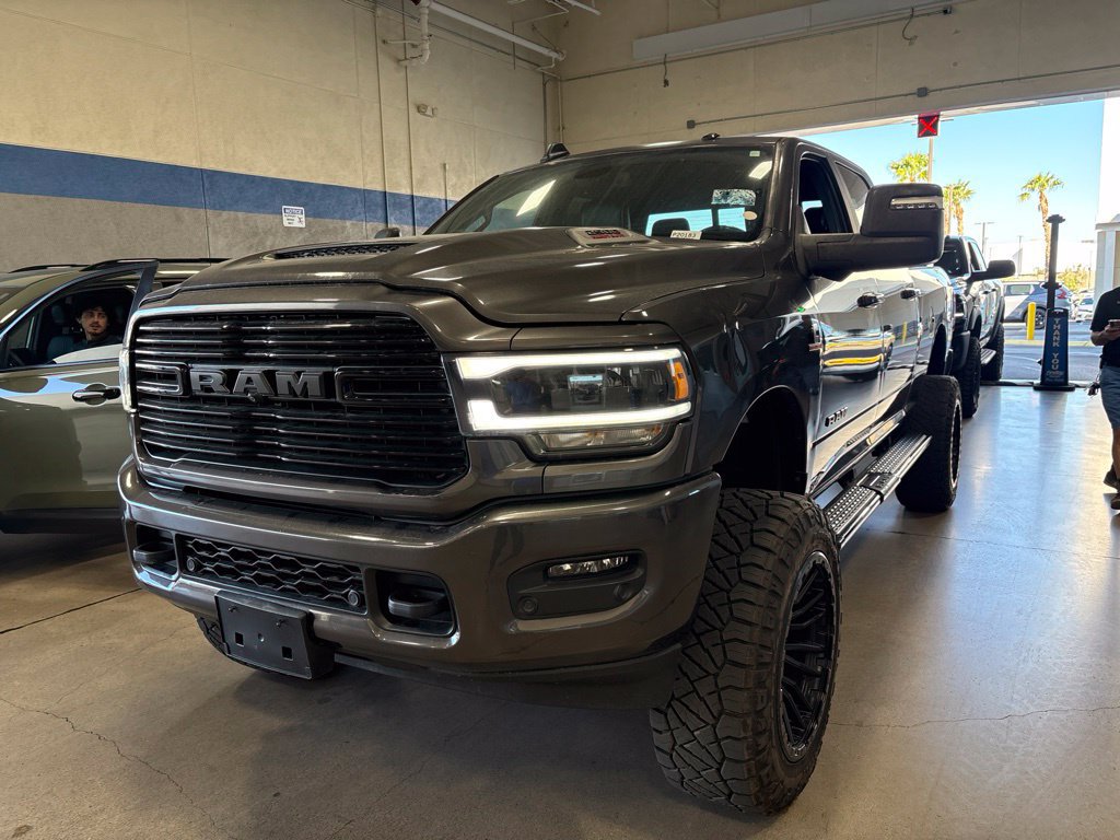 Used 2023 RAM 2500 Laramie w/ Night Edition AWD/4WD image 9