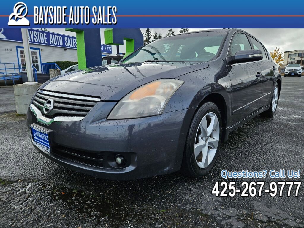 Used 2008 Nissan Altima 3.5 SE w/ Emergency Aid Pkg