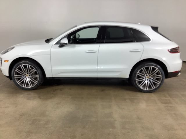 Used 2016 Porsche Macan S AWD/4WD image 8