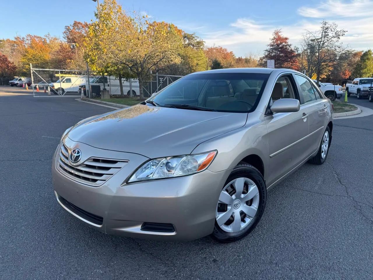 Used 2007 Toyota Camry LE FWD image 4