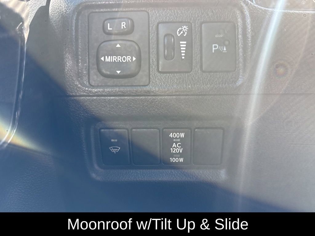 Used 2017 Toyota 4Runner Limited AWD/4WD image 12