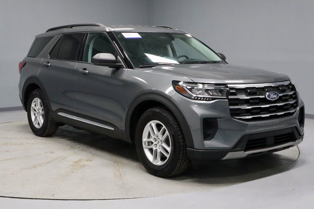 Certified 2025 Ford Explorer Active