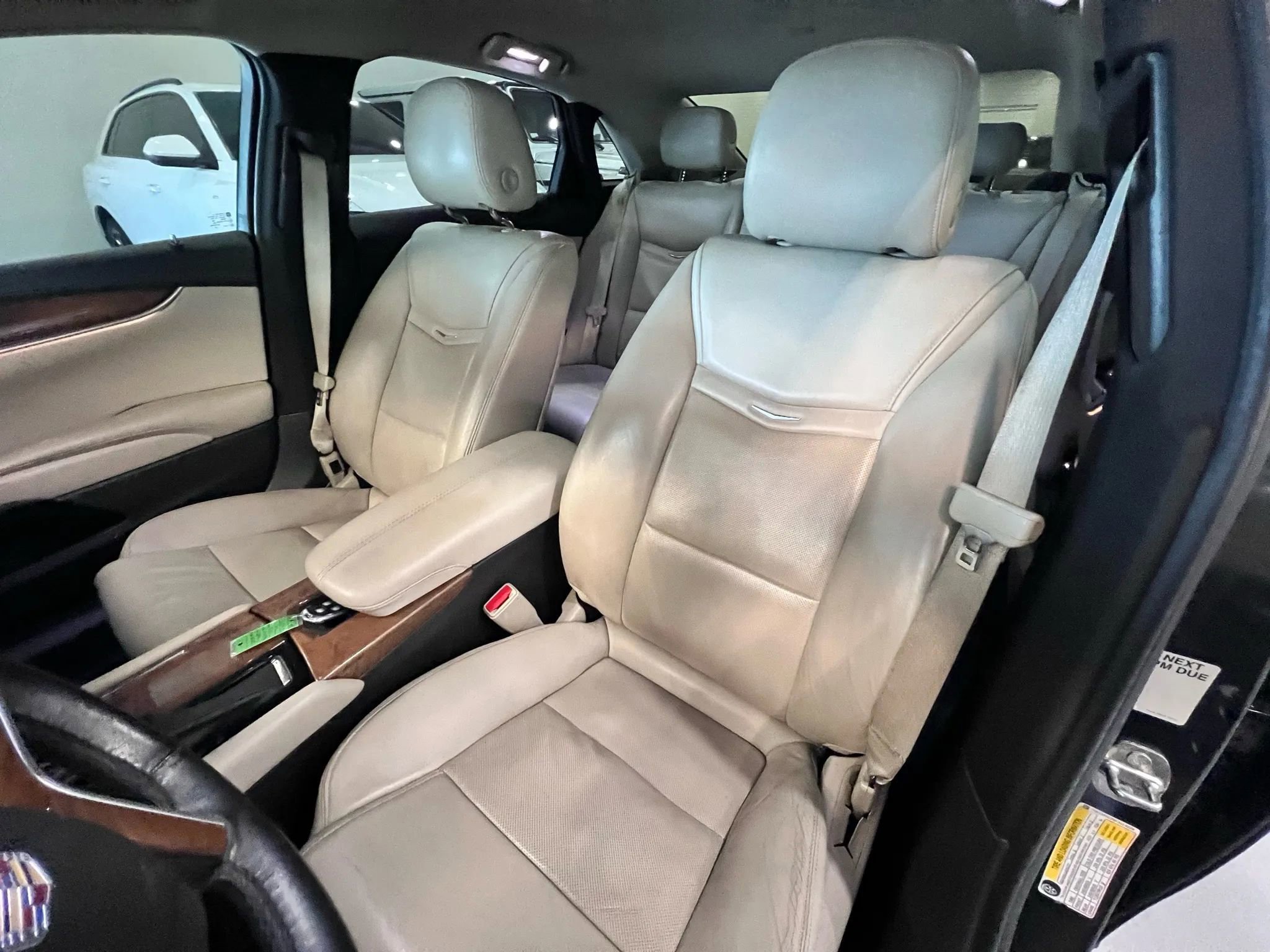 Used 2019 Cadillac XTS Luxury image 10