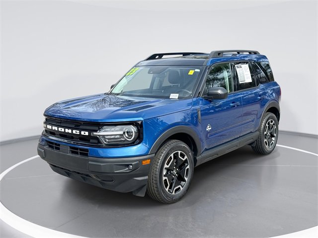 Used 2023 Ford Bronco Sport Outer Banks w/ Tech Package image 1