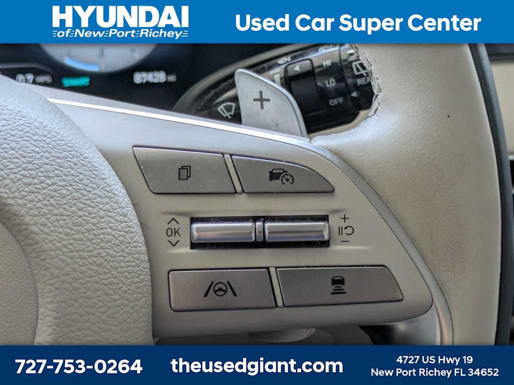 Used 2023 Hyundai Palisade Calligraphy FWD image 42