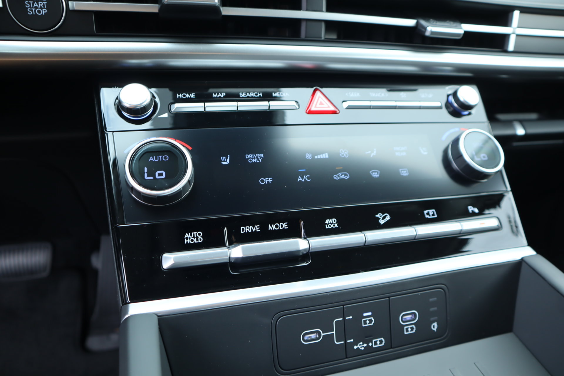 New 2027 Hyundai Santa Fe SEL AWD/4WD image 14