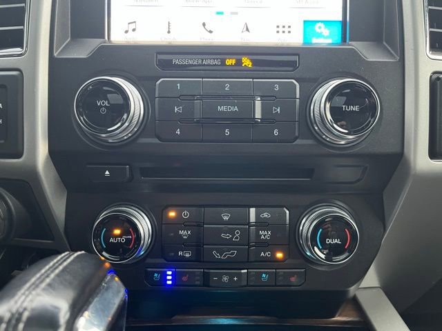 Used 2018 Ford F150 Lariat w/ Equipment Group 502A Luxury image 21