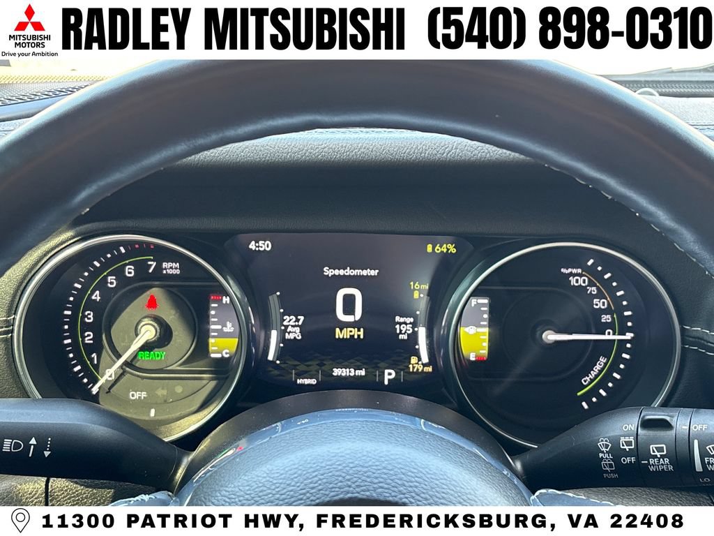 Used 2023 Jeep Wrangler Unlimited Sahara w/ Cold Weather Group AWD/4WD image 10