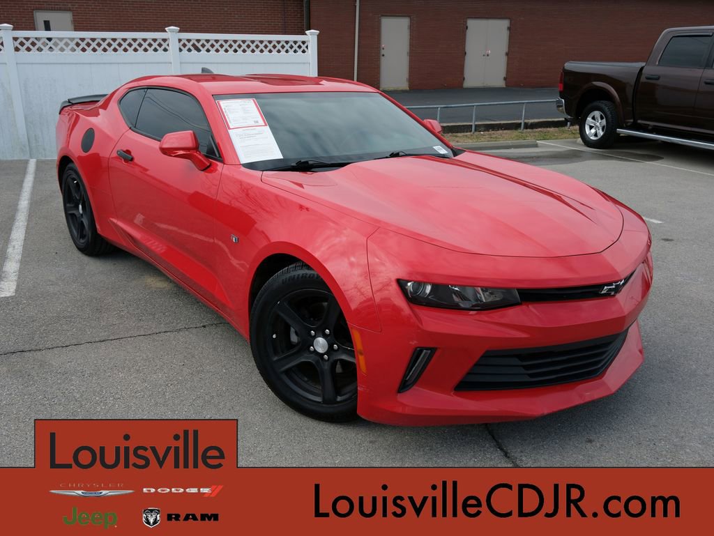 Used 2017 Chevrolet Camaro LT RWD image 1