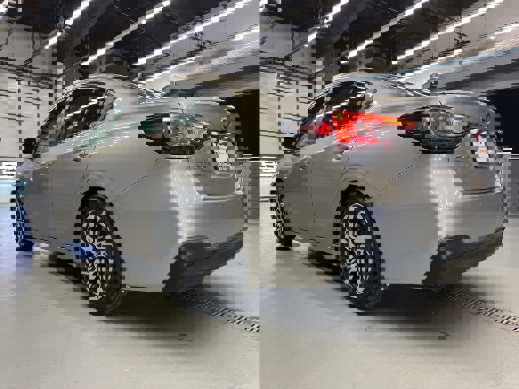 Used 2020 Subaru Legacy Limited w/ Popular Package #2 image 5