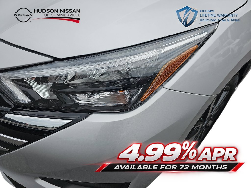 Used 2025 Nissan Versa SV w/ Trunk Package FWD image 33