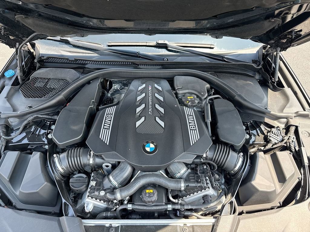 Used 2020 BMW M550i xDrive image 26