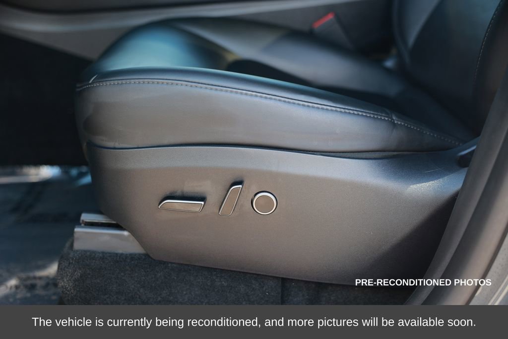 Used 2023 Tesla Model Y Long Range image 18