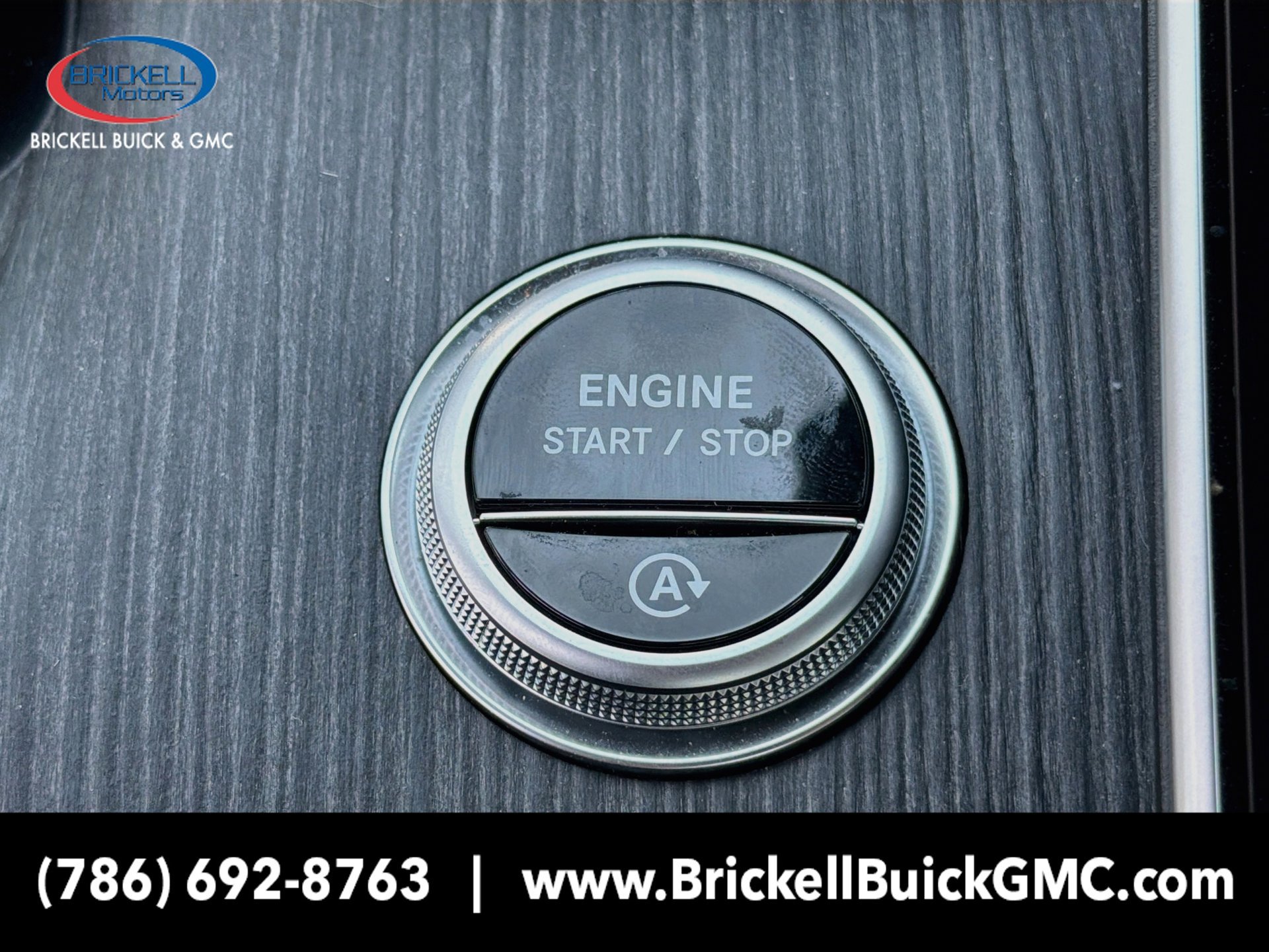 Used 2025 Mercedes-Benz C 300 Sedan image 33