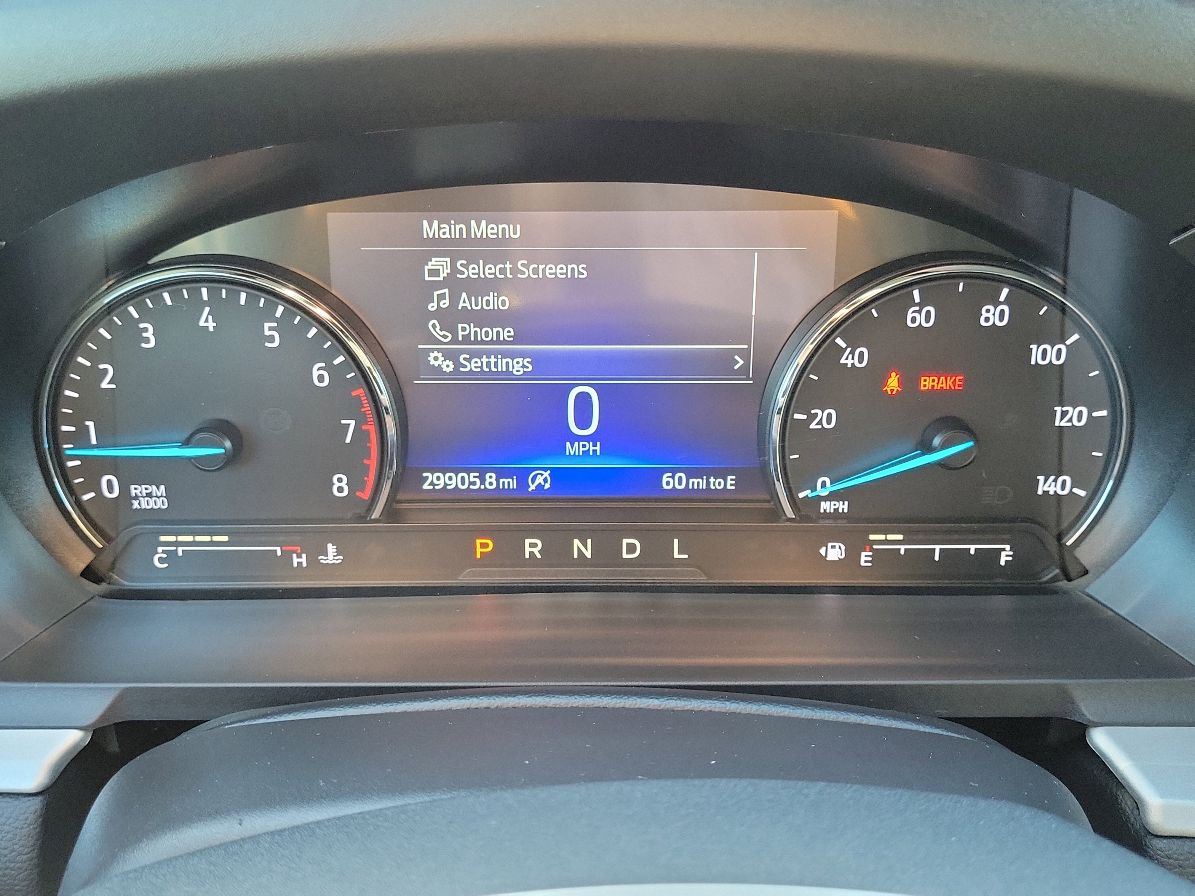 Used 2023 Ford Explorer XLT image 31