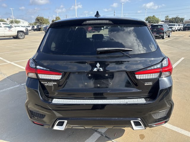 Used 2022 Mitsubishi Outlander Sport ES FWD image 6