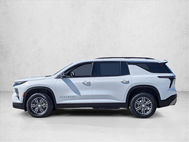 Used 2024 Chevrolet Traverse LT image 9