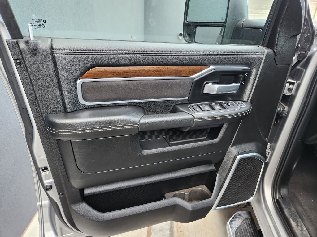 Used 2024 RAM 2500 Laramie w/ Safety Group image 8