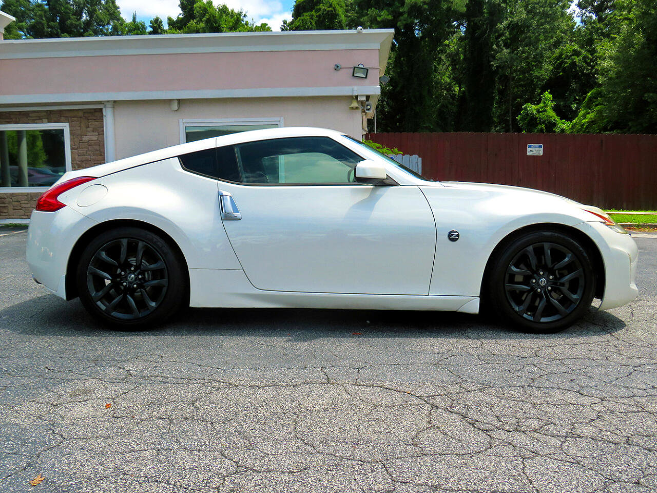 Used 2016 Nissan 370Z Touring image 6