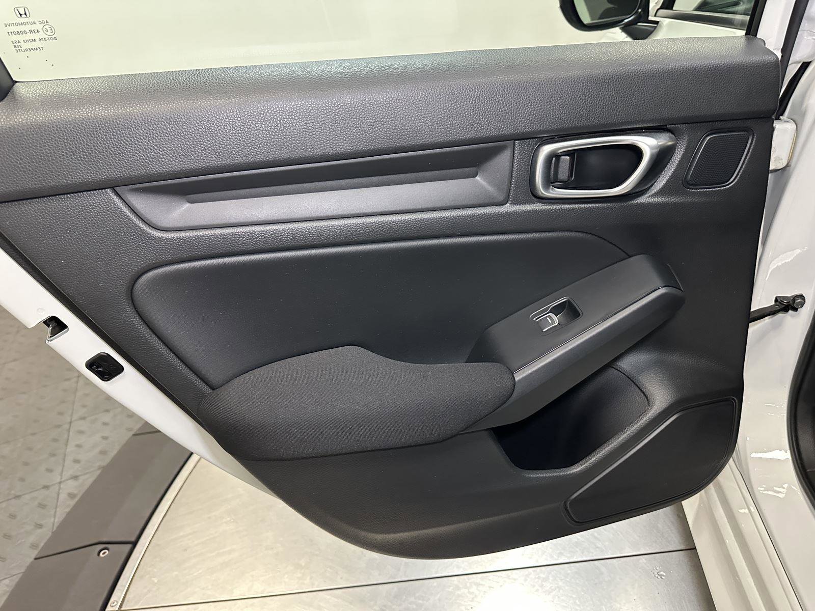 Certified 2024 Honda Civic LX image 29