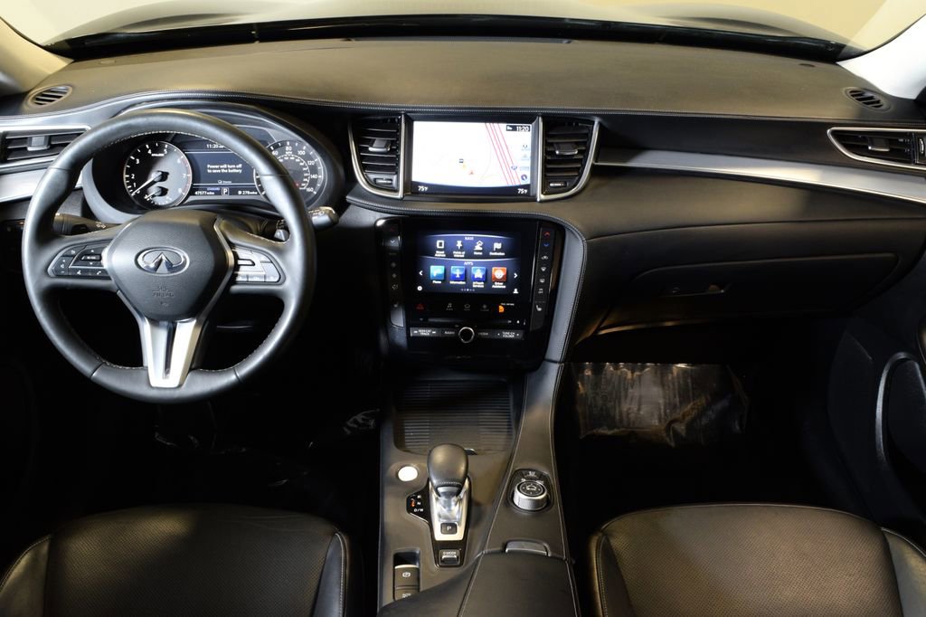 Used 2019 INFINITI QX50 Essential w/ Premium Heat Package AWD/4WD image 13