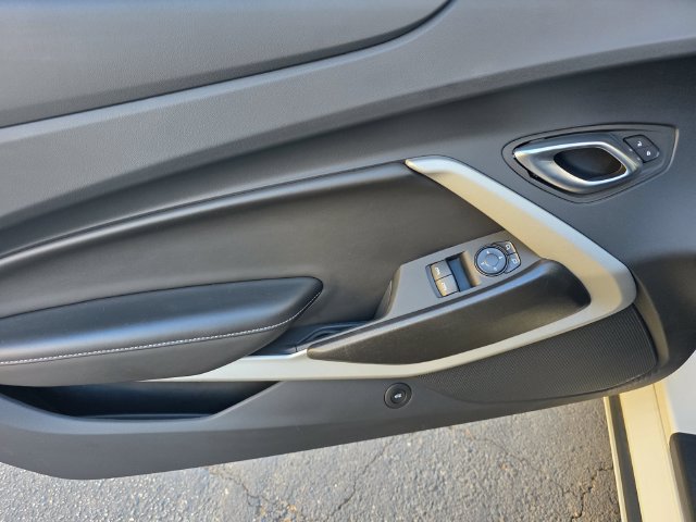 Certified 2024 Chevrolet Camaro LT RWD image 10