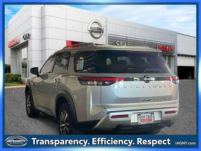 Certified 2025 Nissan Pathfinder SL AWD/4WD image 7