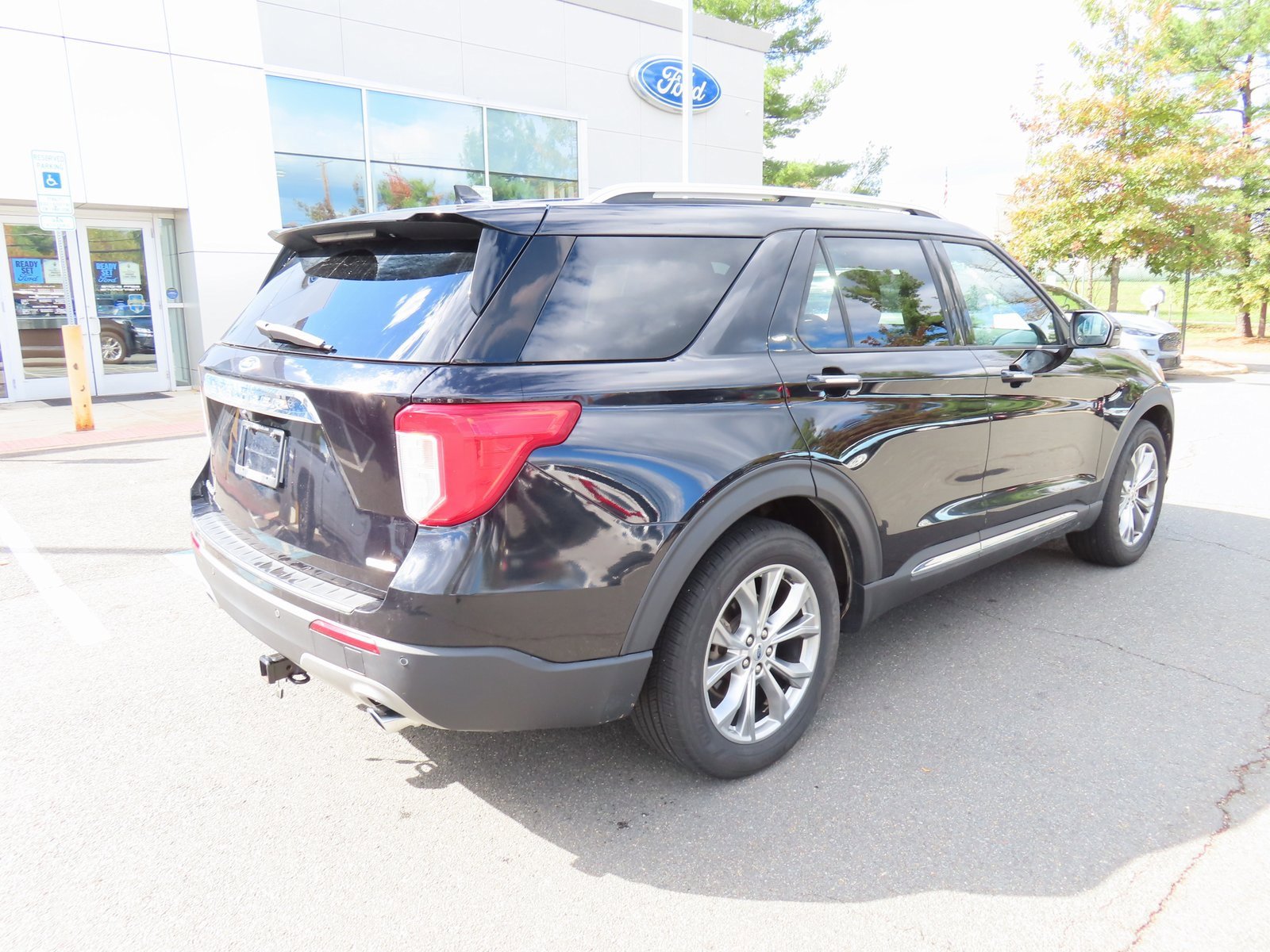 Used 2020 Ford Explorer Limited image 5