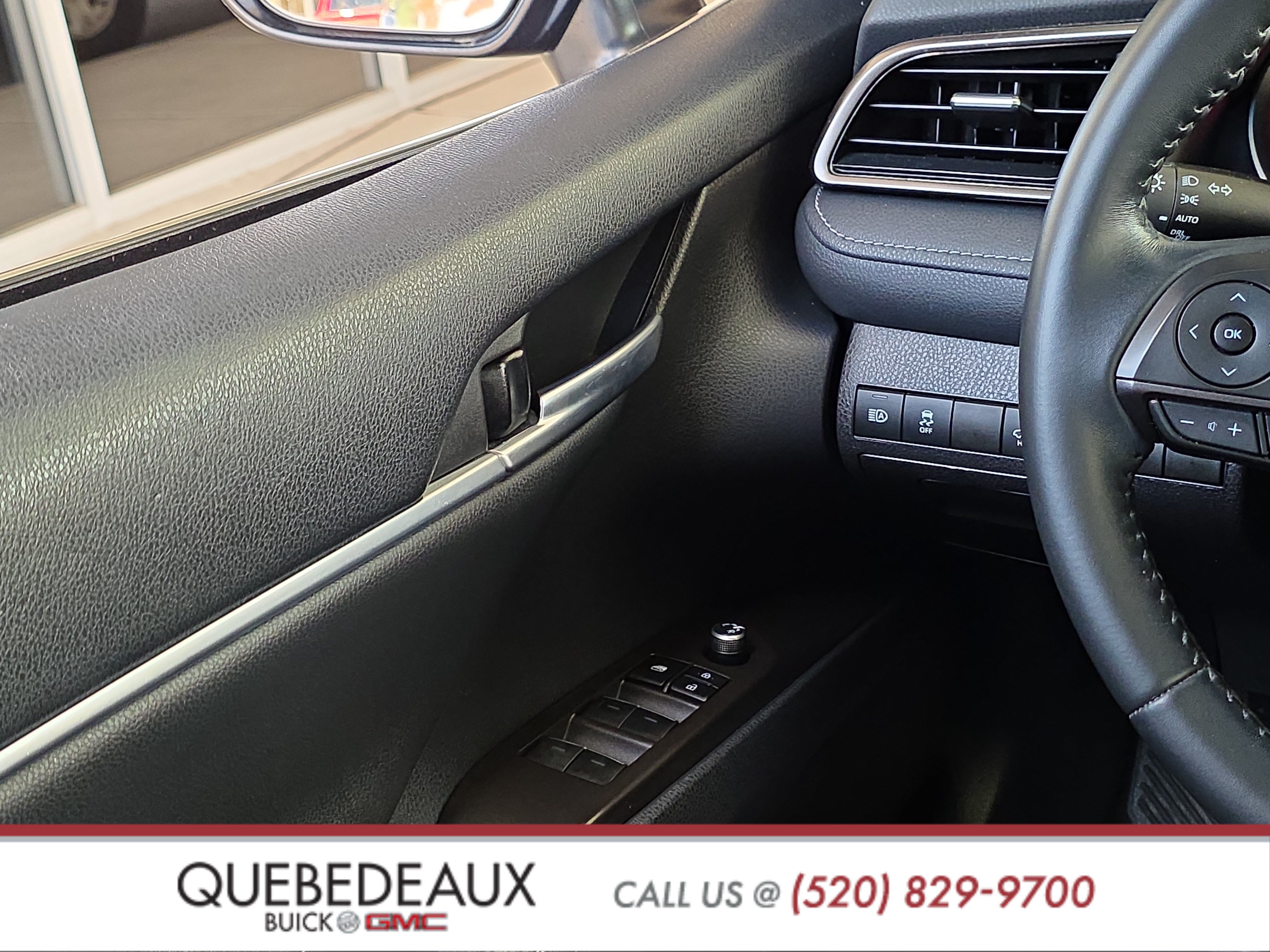 Used 2022 Toyota Camry XSE FWD image 23