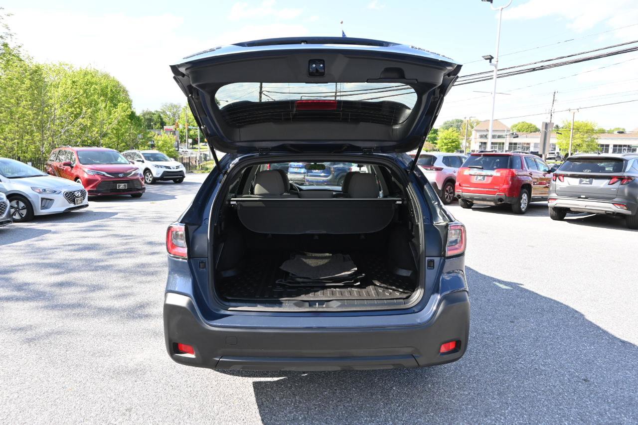 Used 2023 Subaru Outback Premium AWD/4WD image 10