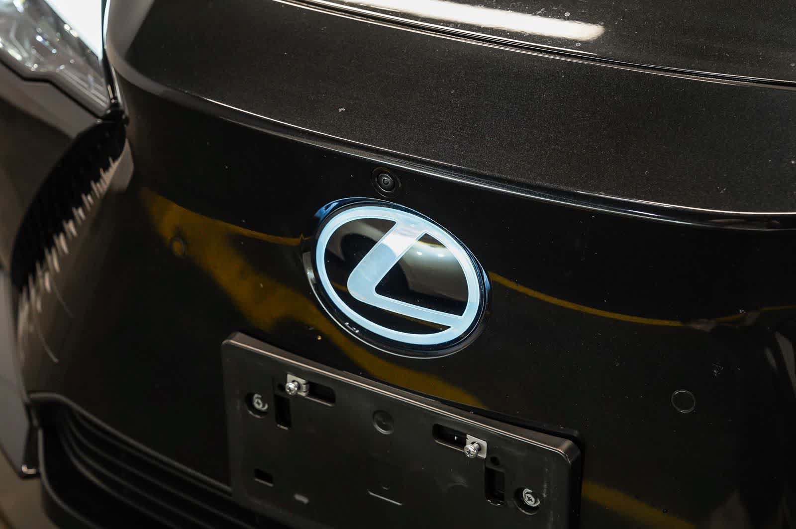 Used 2024 Lexus RZ 300e Premium w/ Accessory Package (Z1) FWD image 8