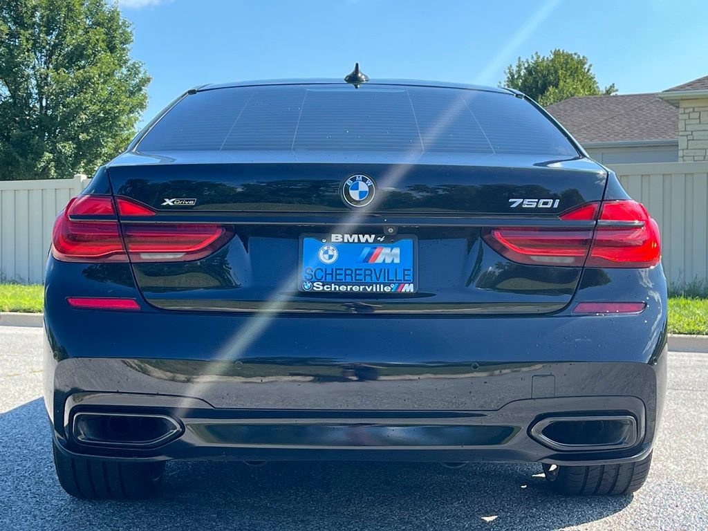 Used 2019 BMW 750i xDrive AWD/4WD image 6