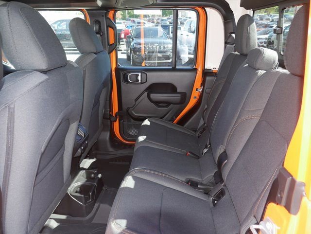 New 2025 Jeep Gladiator Sport image 24