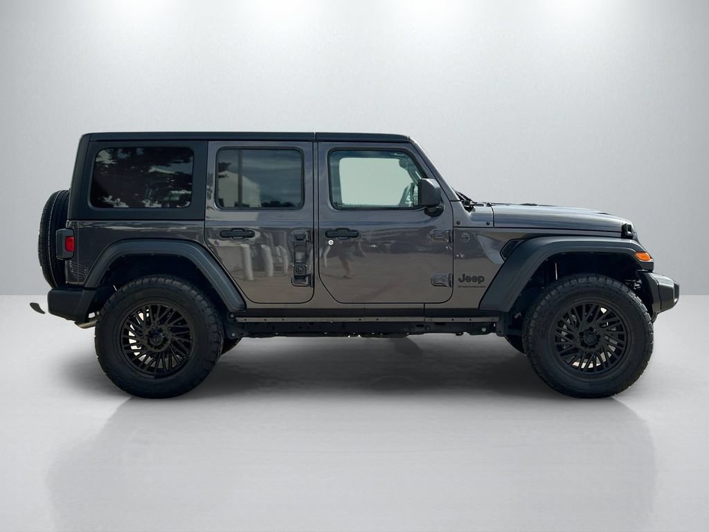 Used 2024 Jeep Wrangler Unlimited Sport AWD/4WD image 4