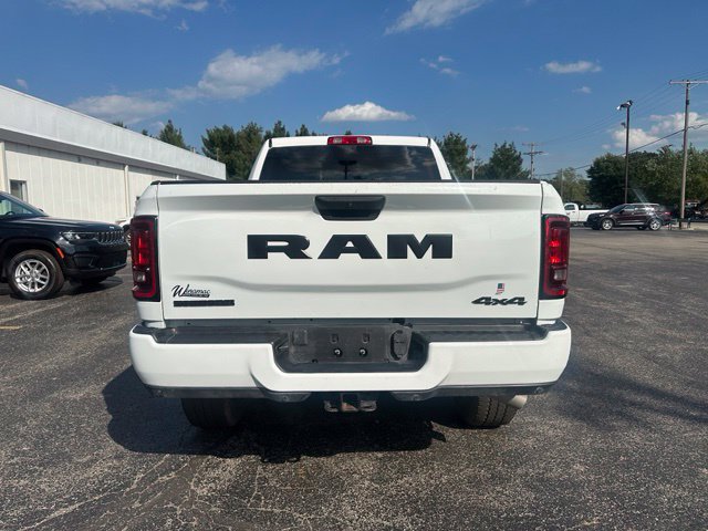 Used 2025 RAM 2500 Big Horn AWD/4WD image 9