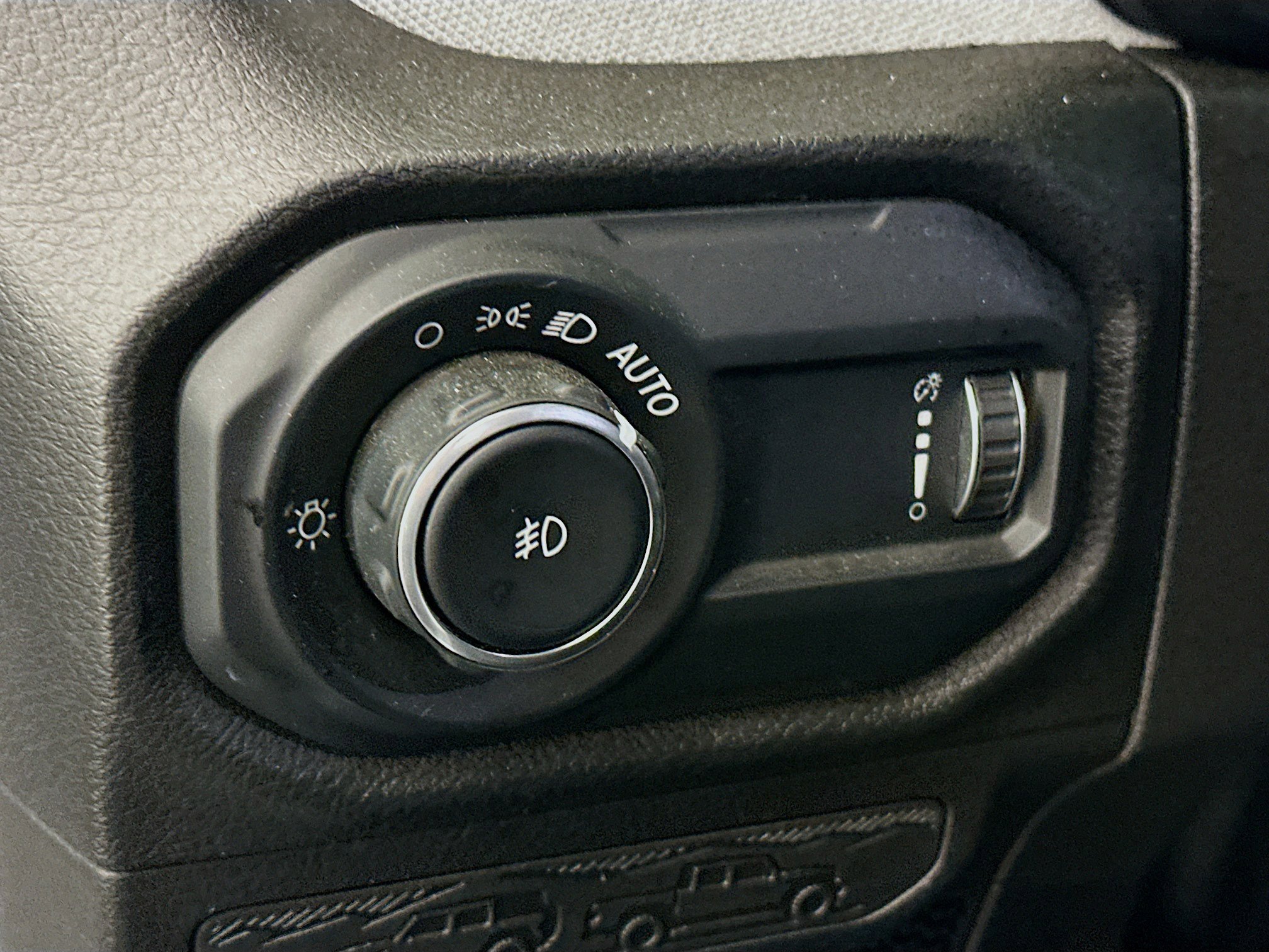 Used 2024 Jeep Wrangler Sport S image 17