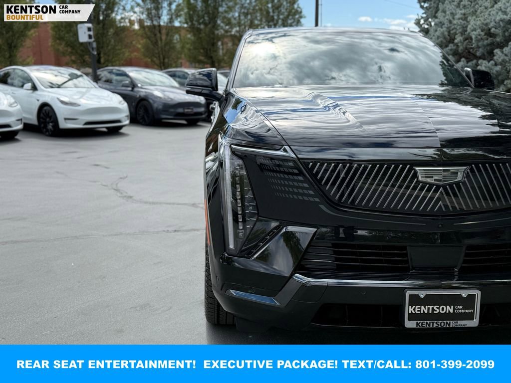 Used 2025 Cadillac Escalade IQ Sport 2 AWD/4WD image 13