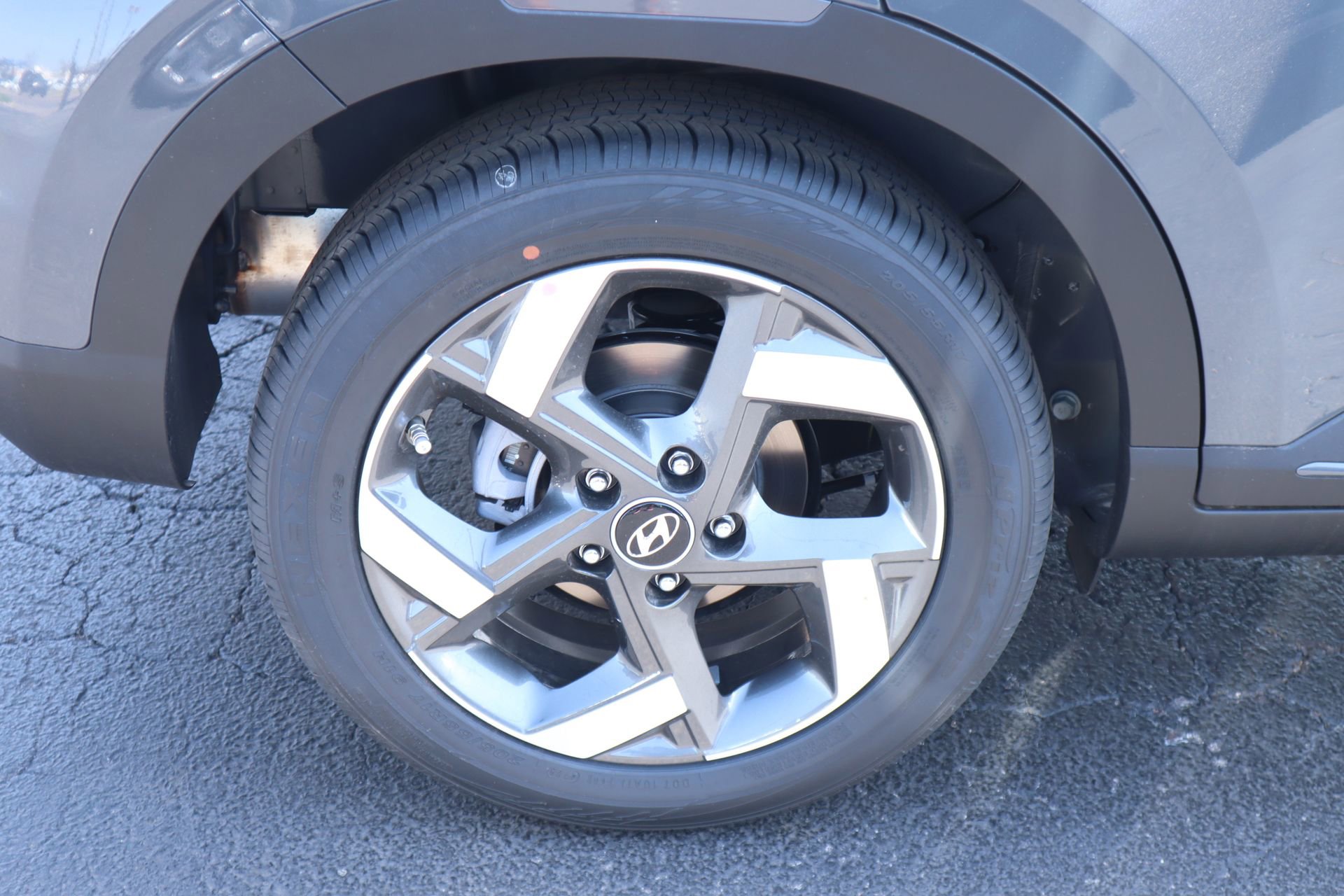 New 2026 Hyundai Venue SEL image 17