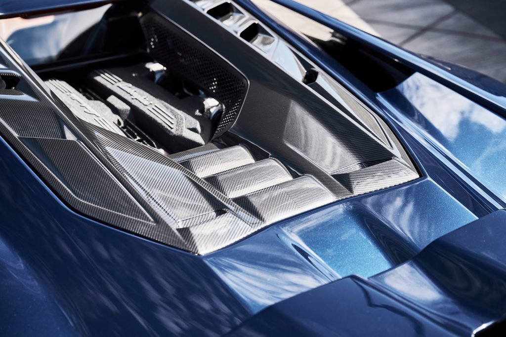 Used 2025 Lamborghini Revuelto AWD/4WD image 18