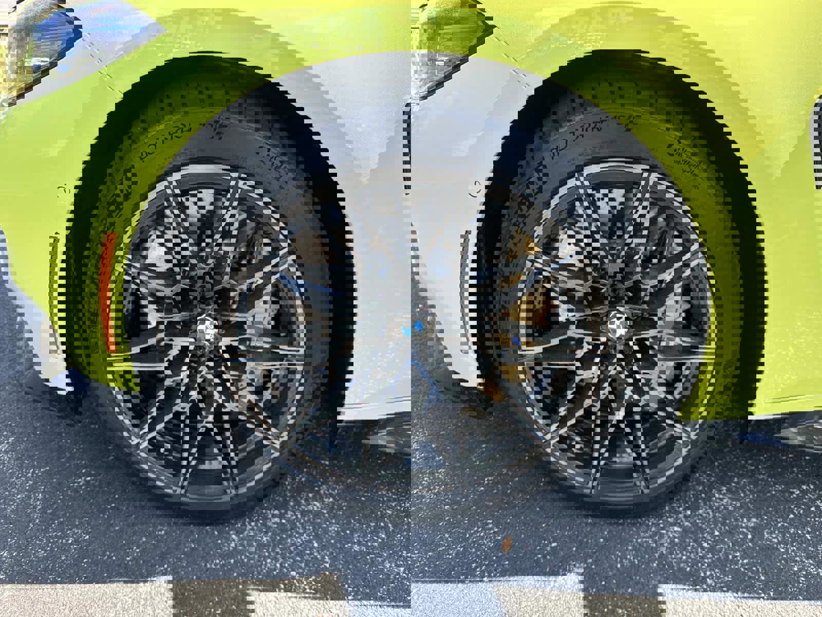 Used 2025 BMW M4 xDrive Competition w/ Carbon Package image 14