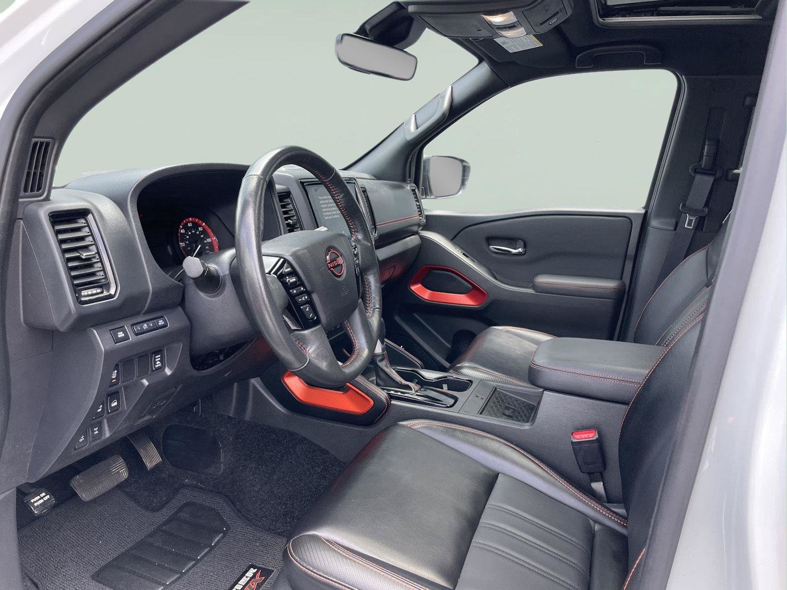 Used 2024 Nissan Frontier PRO-4X w/ Pro Premium Package AWD/4WD image 11