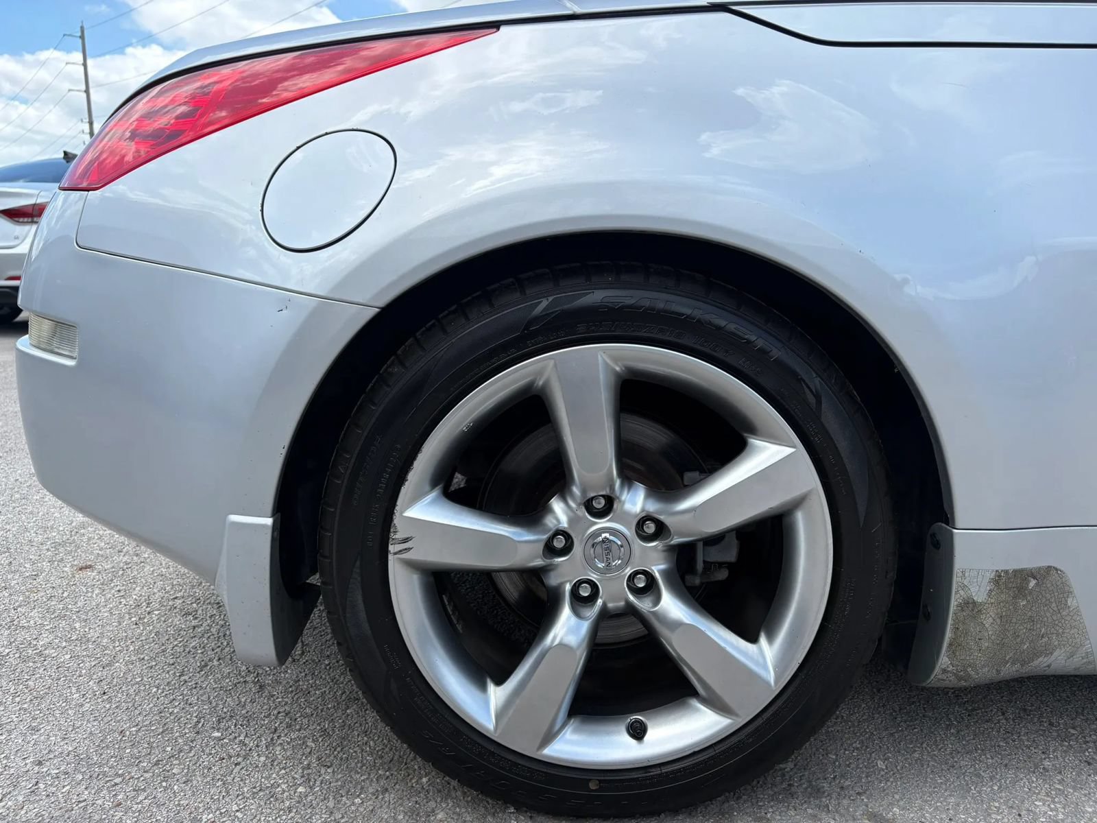 Used 2006 Nissan 350Z Touring RWD image 35
