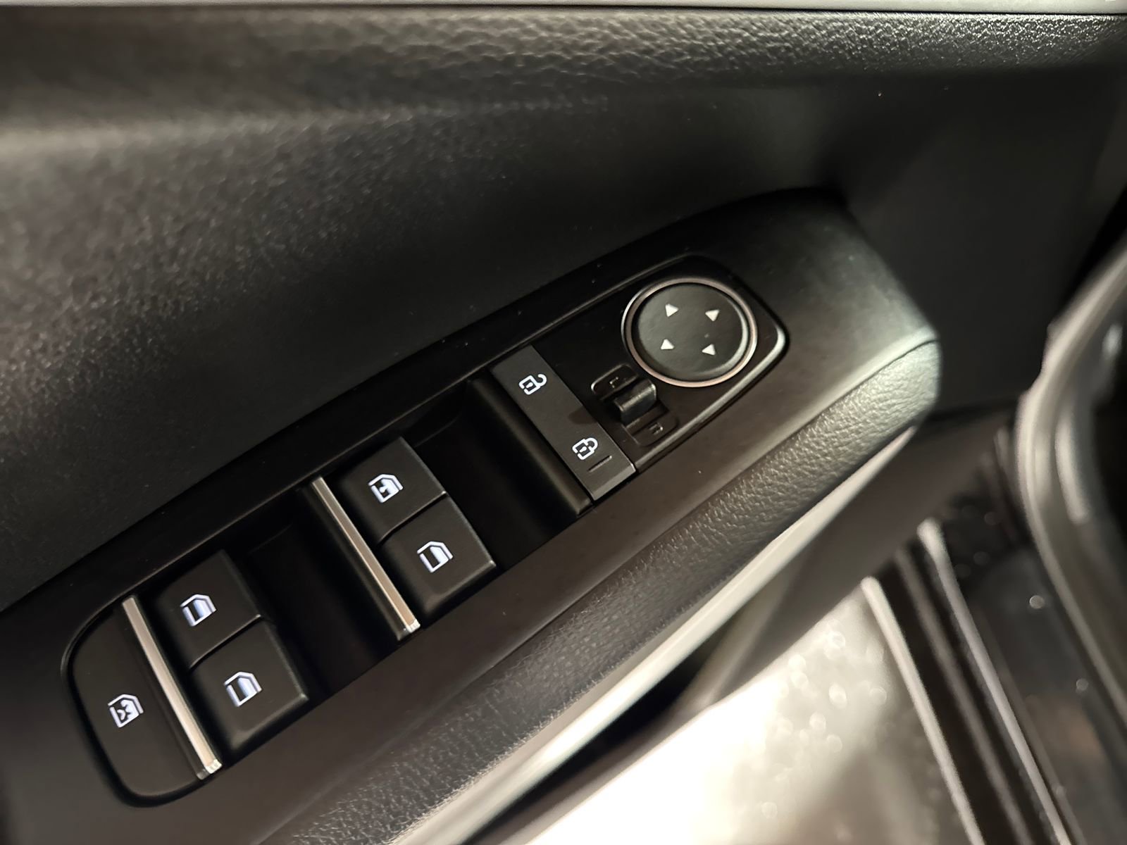Certified 2023 Kia Soul LX FWD image 17