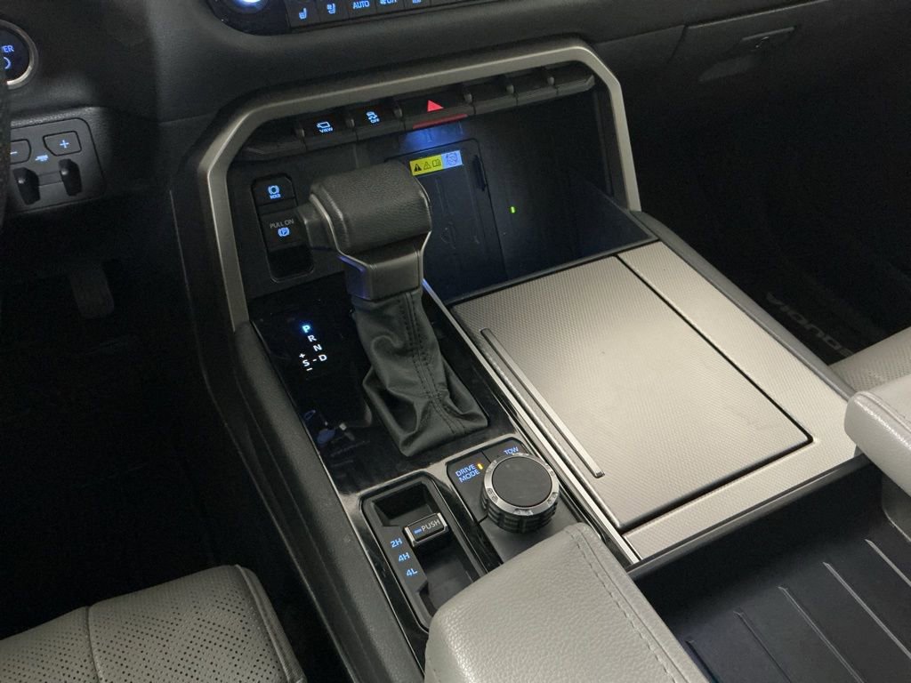 Used 2023 Toyota Sequoia Limited image 14