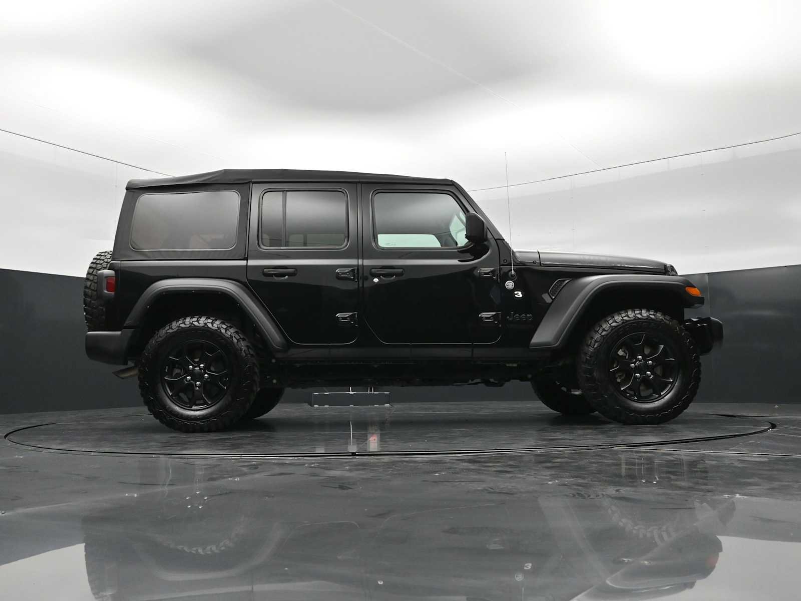 Used 2021 Jeep Wrangler Unlimited Sport AWD/4WD image 28