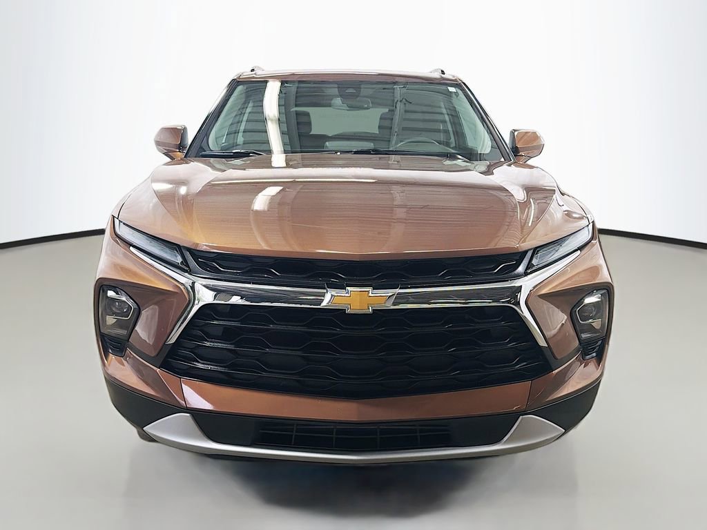 Used 2024 Chevrolet Blazer LT w/ Convenience Package image 2