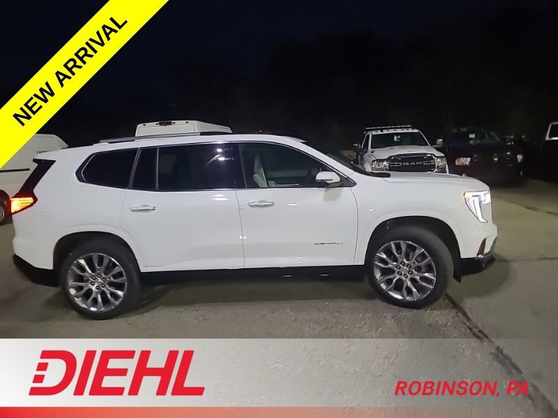 Used 2024 GMC Acadia Denali w/ Super Cruise Package image 4