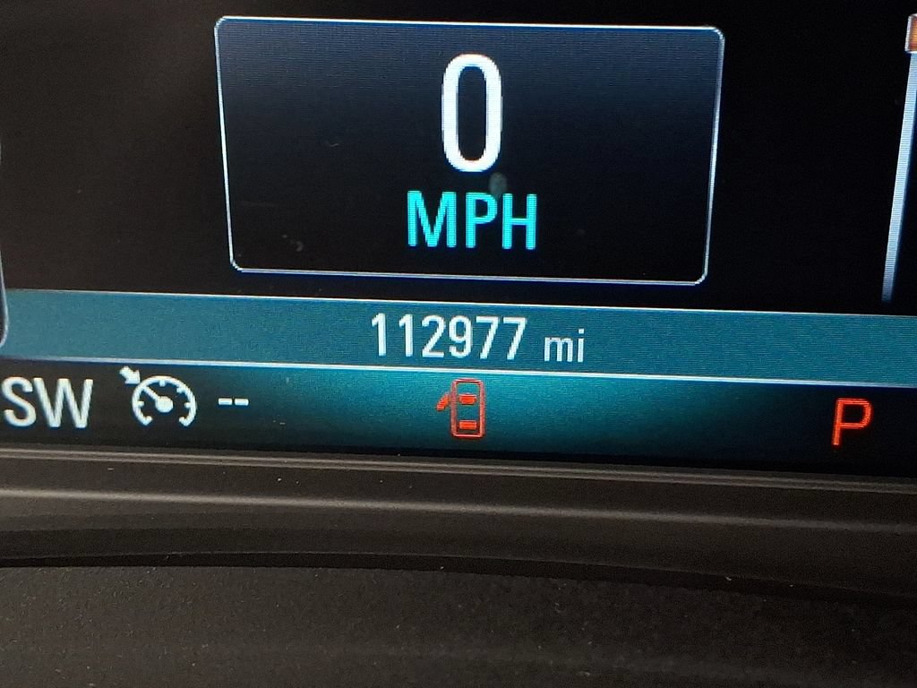 Used 2018 Buick Enclave Essence AWD/4WD image 18