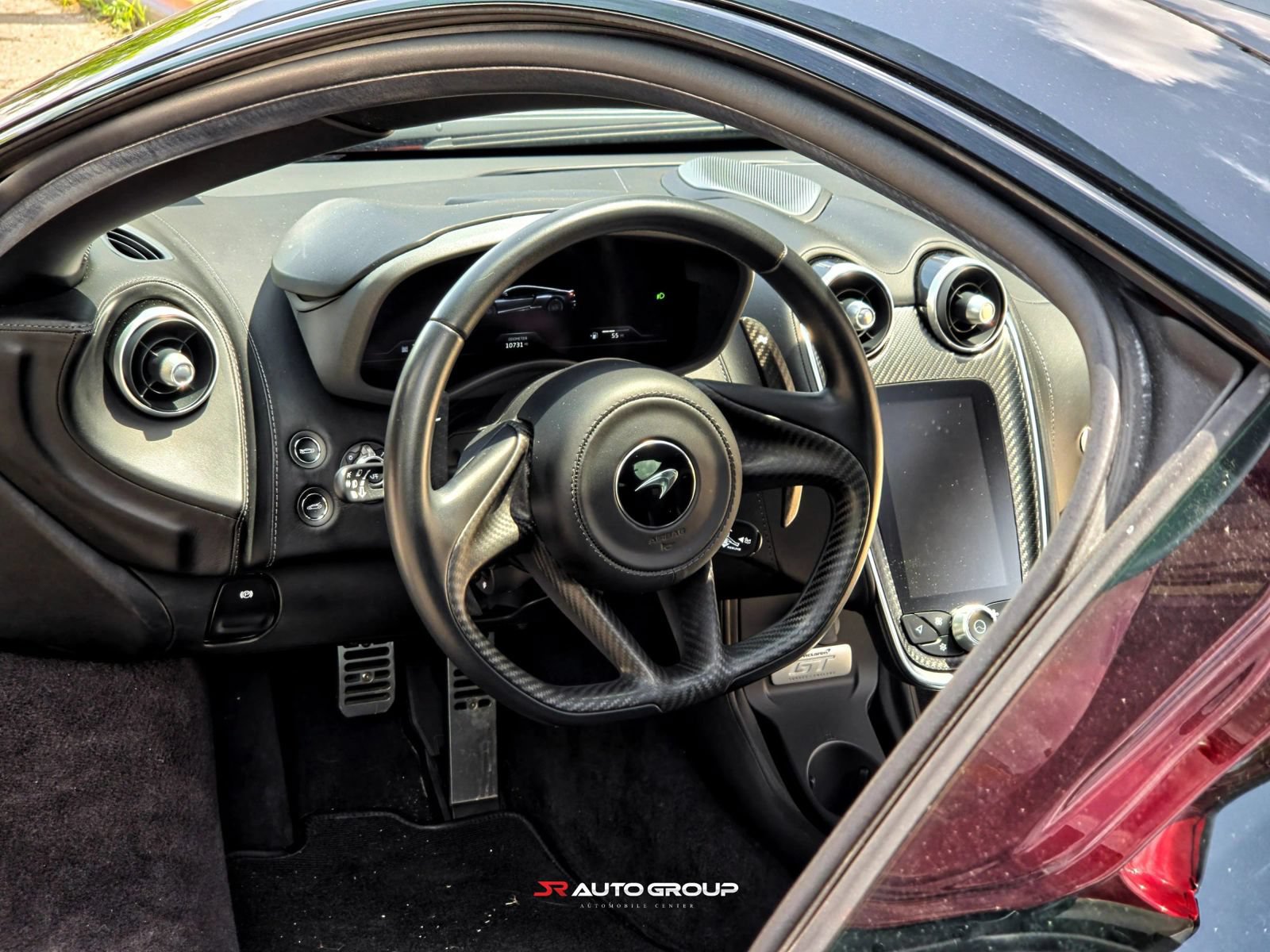 Used 2020 McLaren GT RWD image 37
